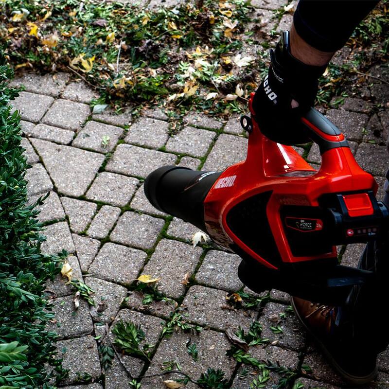 ECHO eFORCE 56V 158 MPH 549 CFM Cordless Battery Powered Handheld Leaf Blower with 5.0Ah Battery and Rapid Charger - DPB-2500R2