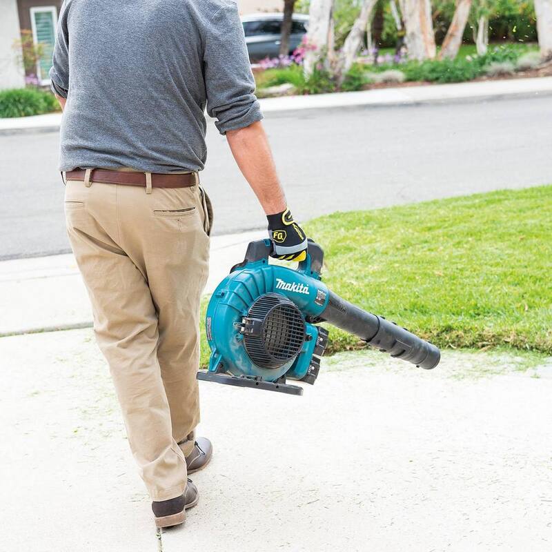 Makita 120 MPH 473 CFM LXT 18V X2 (36V) Lithium-Ion Brushless Cordless Leaf Blower Kit with Vacuum Attachment Kit (5.0 Ah) - XBU04PTV