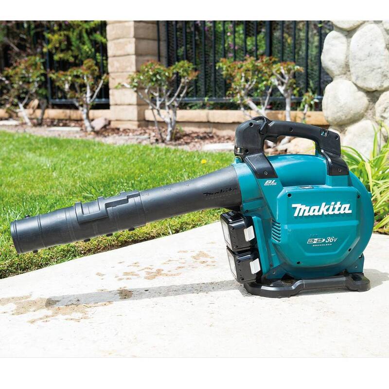Makita 120 MPH 473 CFM LXT 18V X2 (36V) Lithium-Ion Brushless Cordless Leaf Blower Kit with Vacuum Attachment Kit (5.0 Ah) - XBU04PTV