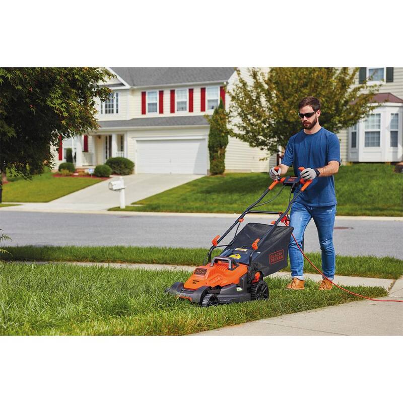 BLACK+DECKER 15 in. 10 AMP Corded Electric Walk Behind Push Lawn Mower - BEMW472BH