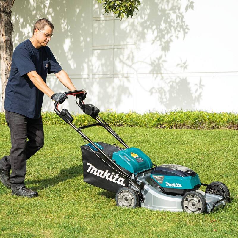 Makita 21 in. 18V X2 (36V) LXT Lithium-Ion Brushless Cordless Walk Behind Self-Propelled Lawn Mower Kit (5.0Ah) - XML09PT1