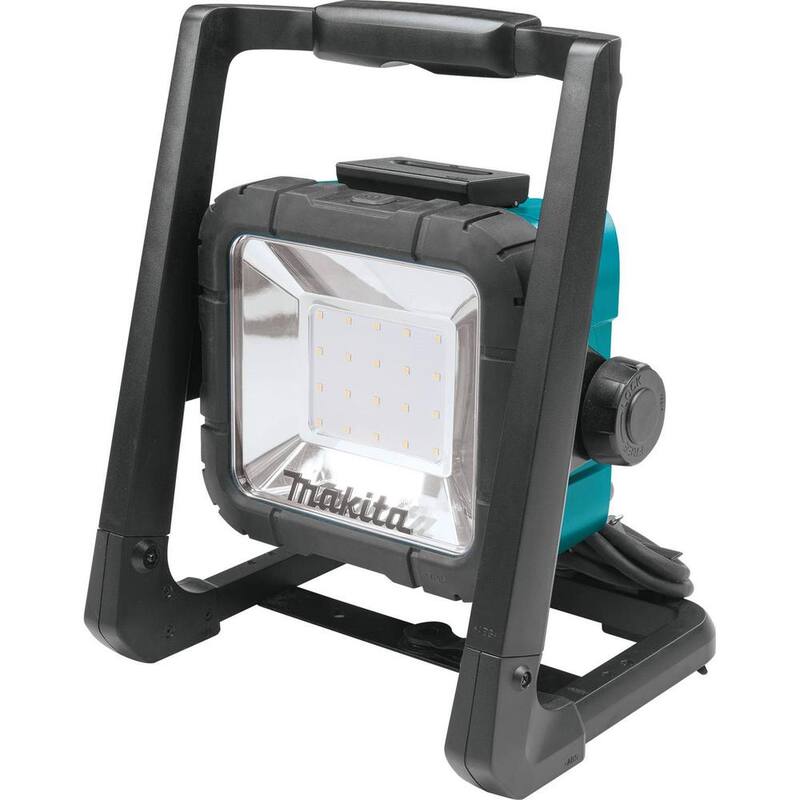 Makita 18V X2 (36V) LXT Cordless 17 in. Residential Lawn Mower Kit (5.0Ah) with bonus 18V LXT 20 L.E.D. Work Light, Light Only - XML05PT-DML805