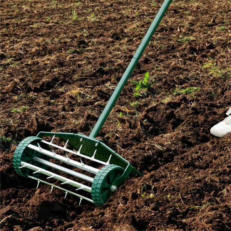 WELLFOR 18 in. Garden Rolling Lawn Aerator with Fender - GT-HGY-3425
