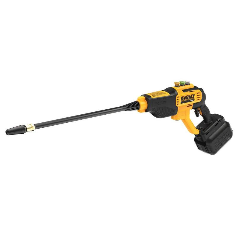 DEWALT 20V MAX 550 PSI 1.0 GPM Cold Water Cordless Power Cleaner Kit with (2) 5Ah Batteries and Charger - DCPW550P1DCB205