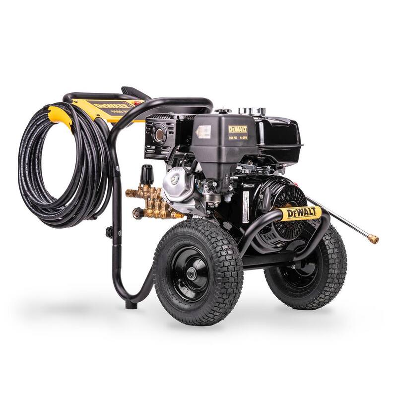 DEWALT 4400 PSI 4.0 GPM Cold Water Gas Pressure Washer with HONDA GX390 Engine - DXPW4440