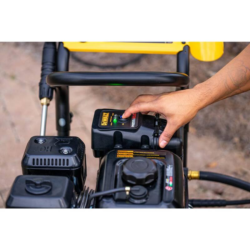 DEWALT 3400 PSI 2.5 GPM Cold Water Gas Pressure Washer with PressuReady DeWalt 208cc Engine - DXPW3400PRNB-S