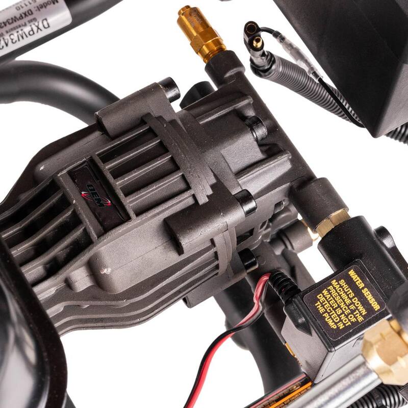 DEWALT 3400 PSI 2.5 GPM Cold Water Gas Pressure Washer with Electric Start DeWalt 208cc Engine - DXPW3425E