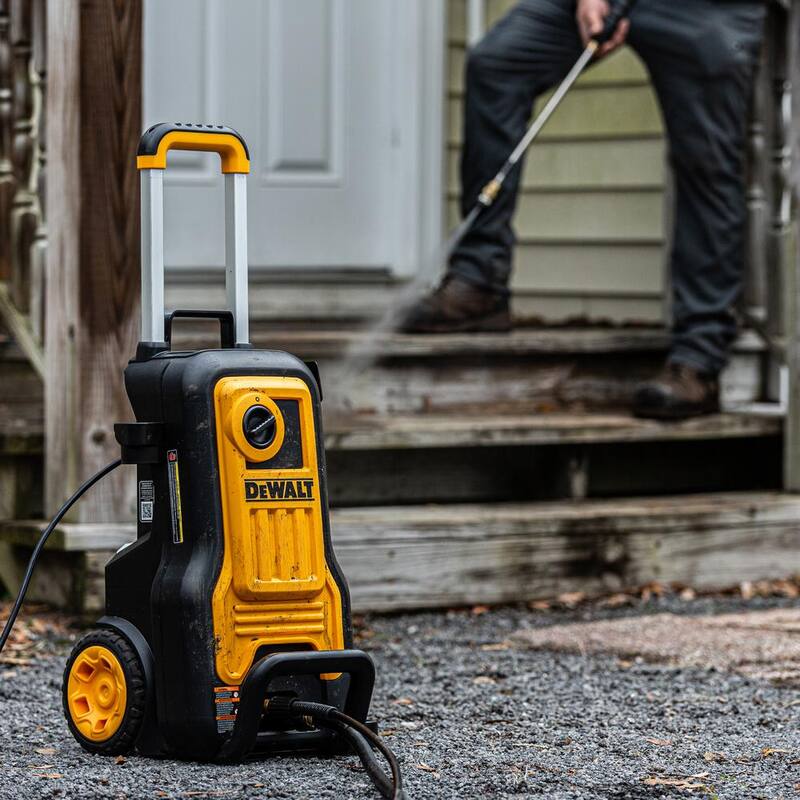DEWALT 2800 PSI 1.0 GPM Cold Water Electric Pressure Washer w/ Axial Pump - DXPW2800E