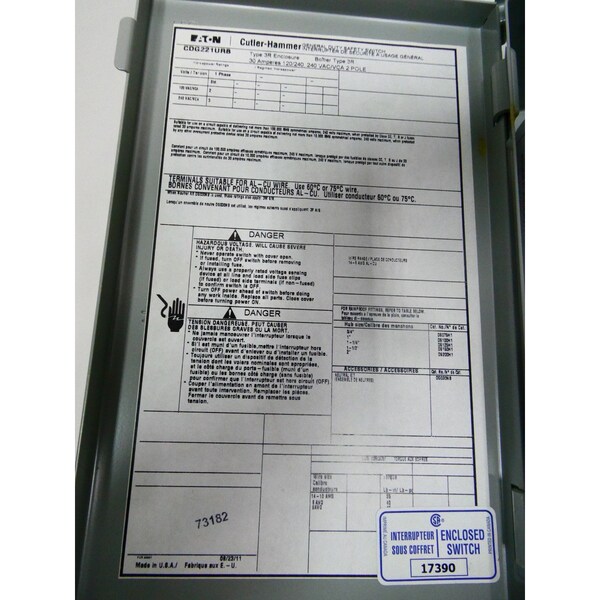 Interruptor de desconexión sin fusibles Eaton de 2 polos 30 A AMP 120/240 V-AC - CDG221URB