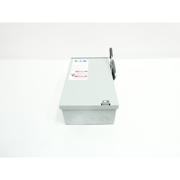 Interruptor de desconexión sin fusibles Eaton de 2 polos 30 A AMP 120/240 V-AC - CDG221URB