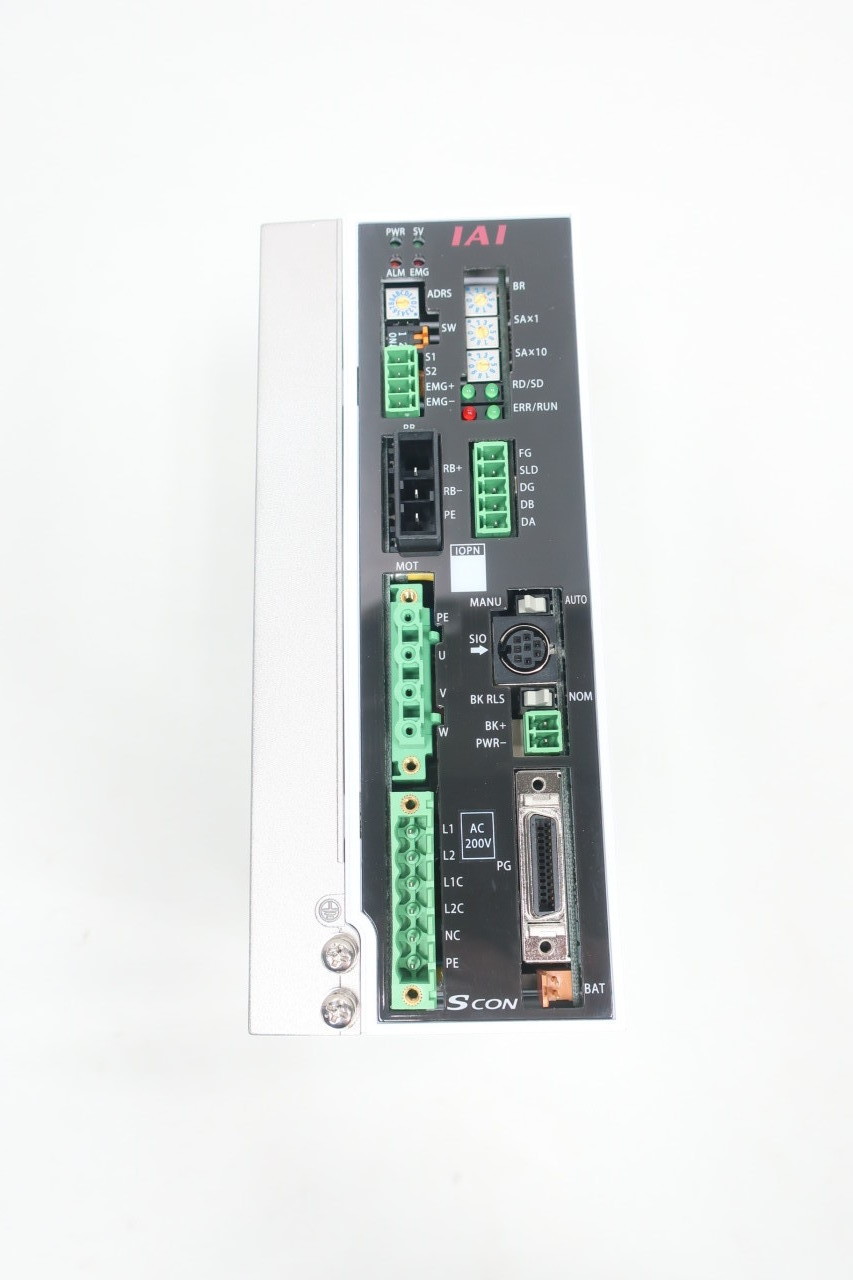 IAI SCON-C-400A-CC-0-2 CONTROLLER 0-333HZ 200-230V-AC 0-100V-DC 3PH SERVO DRIVES AND AMPLIFIER