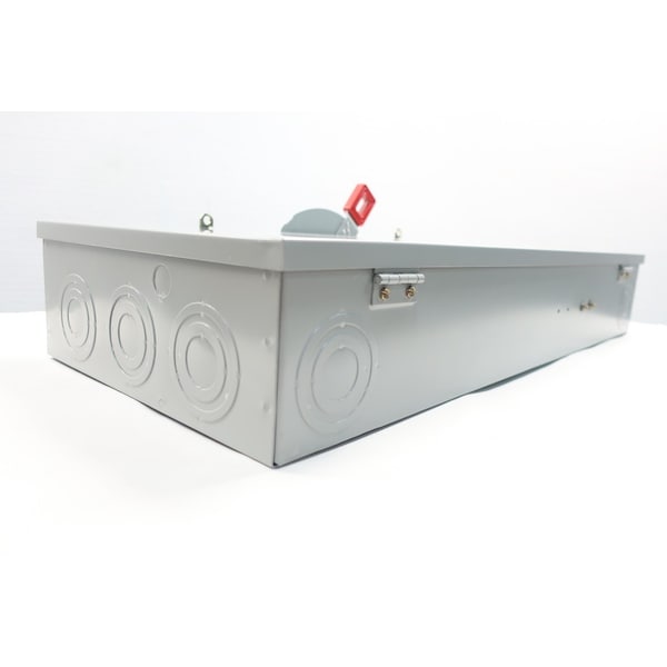 Interruptor de desconexión fusible Ge de 2 polos 200 Amperios 240 V-CA - TH3224