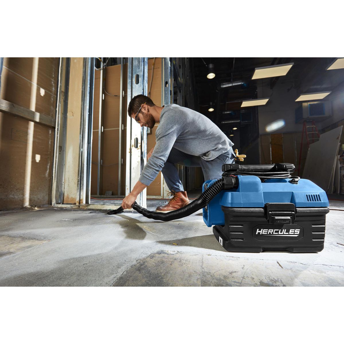 Hércules 20V/120V Dual Power Aspiradora Portátil Húmeda/Seca de 2 Galones - Solo Herramienta - 56789