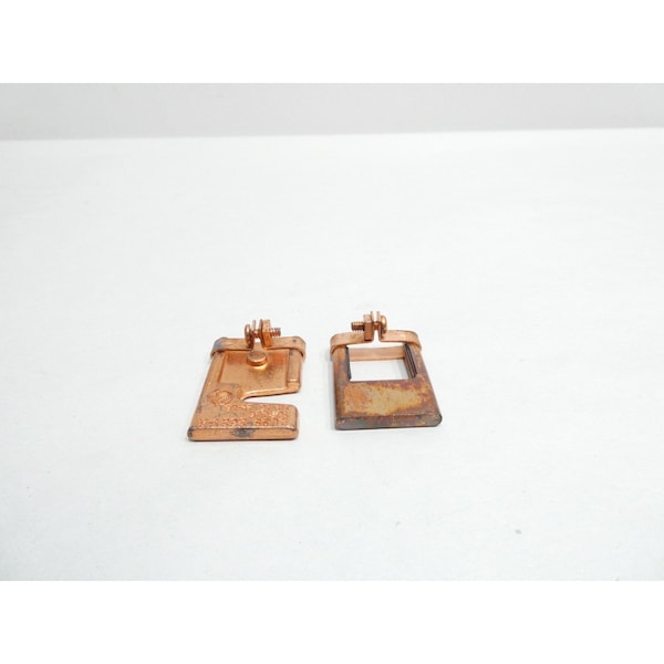 Eaton Bussmann Fuse Reducer, R Fuse Class, 200A Max. Amps, 600V AC Max. Volts, 0 to 200A Amp Range - 2621-R