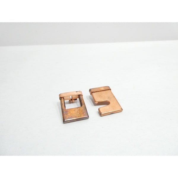 Eaton Bussmann Fuse Reducer, R Fuse Class, 200A Max. Amps, 600V AC Max. Volts, 0 to 200A Amp Range - 2621-R