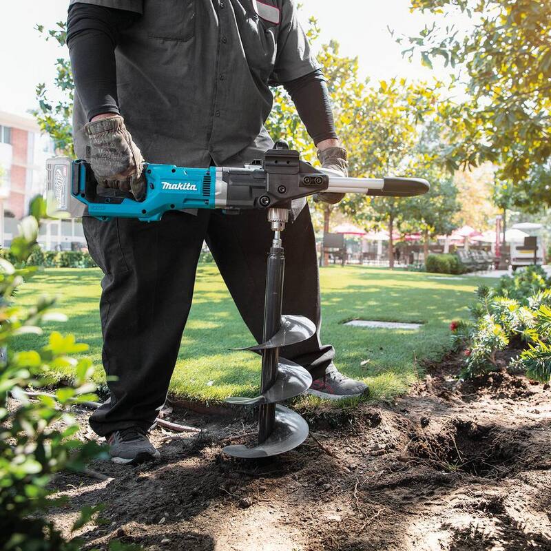 Makita 40V max XGT Brushless Cordless 36 cc Earth Auger (Tool Only) - GGD01Z