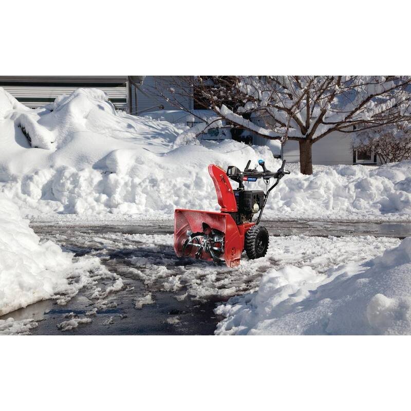 Toro Power Max 824 OE 24 in. 252cc Two-Stage Electric Start Gas Snow Blower - 37798