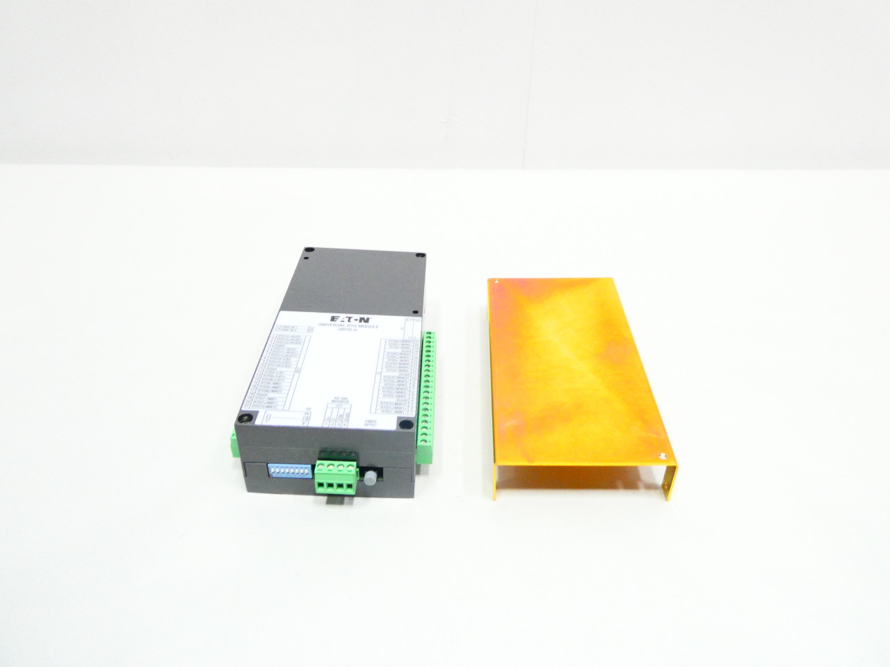 EATON URTDII-01 UNIVERSAL RTD MODULE II ETHERNET AND COMMUNICATION MODULE