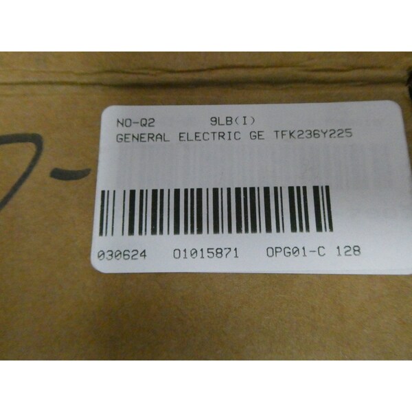 Interruptor de caja moldeada Ge 3P 225A AMP 600V AC 250V DC - TFK236Y225