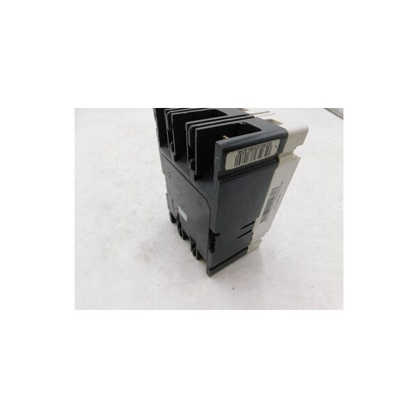 Eaton Molded Case Breakers MCCBs FDC 3P 30A 600V 50/60Hz 3Ph F Frame - FDC3030
