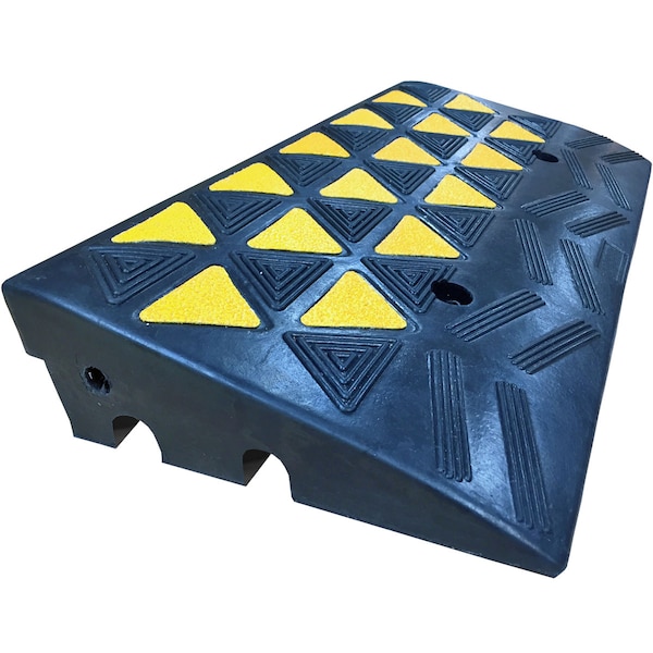 Electriduct Electriduct Reflective Rubber Curb Ramps - CR-RPS-REFCURB-15T-4