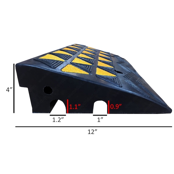 Electriduct Electriduct Reflective Rubber Curb Ramps - CR-RPS-REFCURB-15T-4