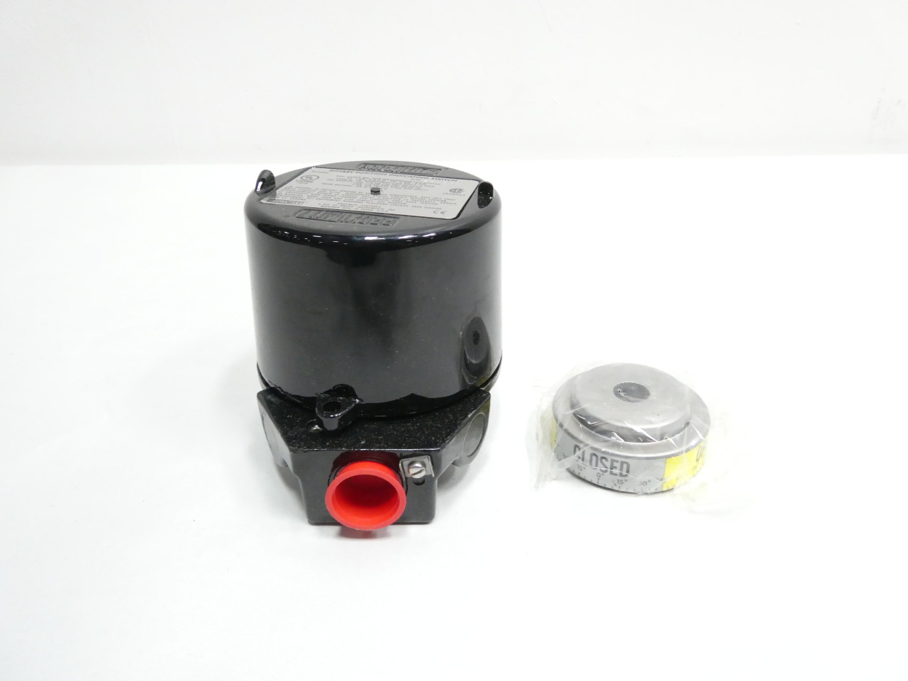 PROXIMITY 12AD0 ROTARY POSITION INDICATING SWITCH 125/250V-AC VALVE POSITION INDICATOR