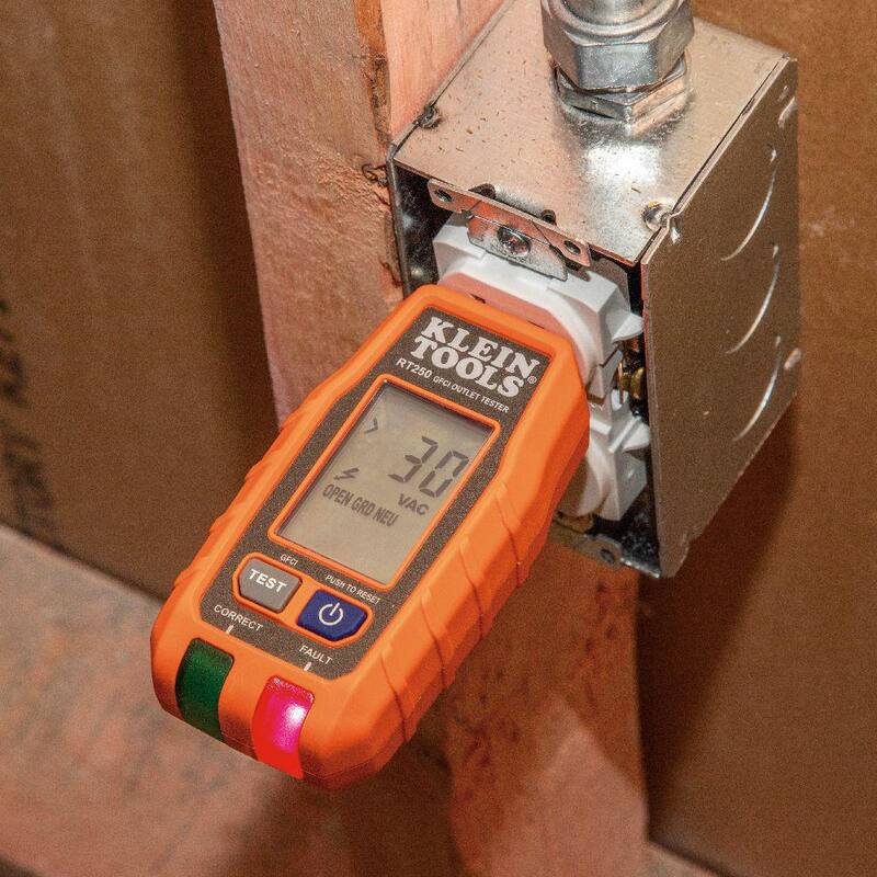Juego de Herramientas Eléctricas Premium Klein Tools Multimeter, Voltage Tester and Outlet Tester (69355) - 69355.