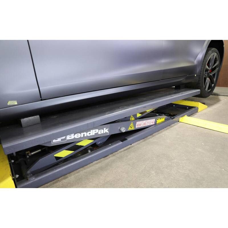 BENDPAK MDS-6LP 1-Phase Mid Rise Scissor Car Lift 6000 lbs. Capacity - Open Center with 220V Power Unit Included - 5175226