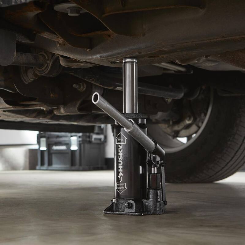 Husky 6-Ton Hydraulic Bottle Car Jack - HPL6B