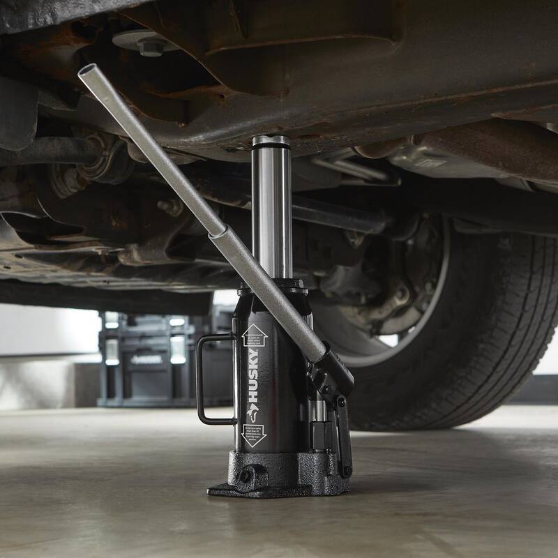 Husky 12-Ton Hydraulic Bottle Car Jack - HPL12B