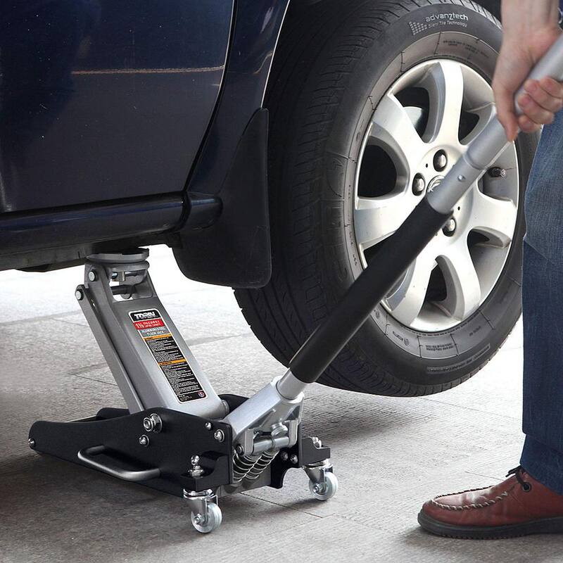 Torin 1.5-Ton Low-Profile Aluminum and Steel Floor Jack with Dual Piston Speedy Lift - TAM815016L