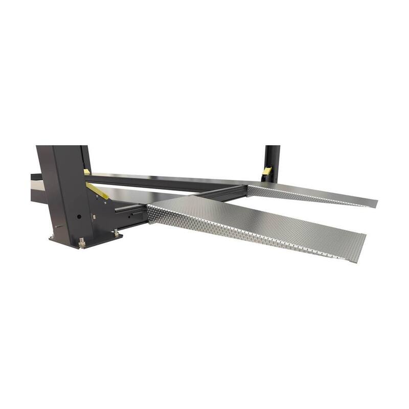 BENDPAK 48 in. Aluminum Ramp Kit Fits HD-7 and HD-9 Series Lifts (Not HD-9AE or HD-9SW/SWX) (Sold as a Pair) - 5174705