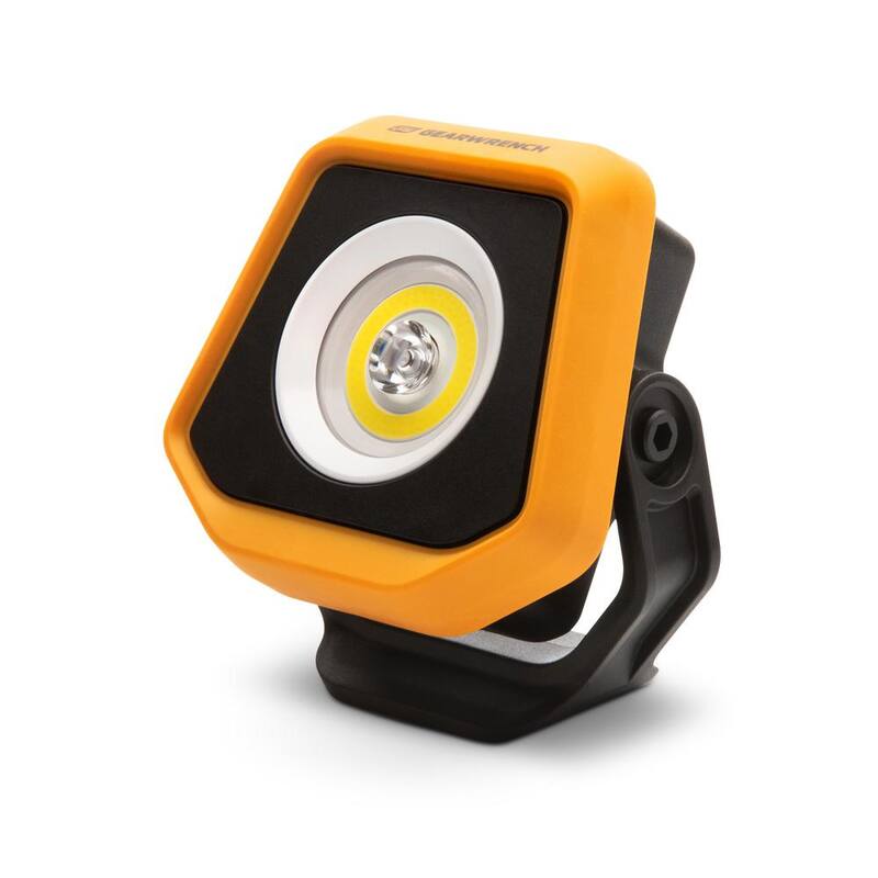 GEARWRENCH 2000 Lumen Lithium-Ion USB-C Rechargeable IP65 Automotive Shop Light with Magnetic Swivel Base - GWSL2000