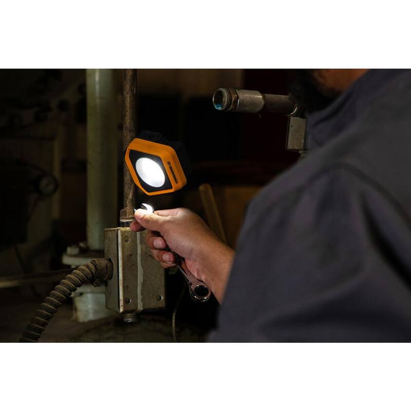 GEARWRENCH 1000 Lumen Lithium-Ion USB-C Rechargeable IP65 Automotive Shop Light with Magnetic Swivel Base - GWSL1000