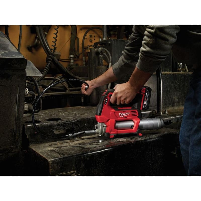 Milwaukee M18 18V Lithium-Ion Cordless Grease Gun 2-Speed (Tool-Only) - 2646-20