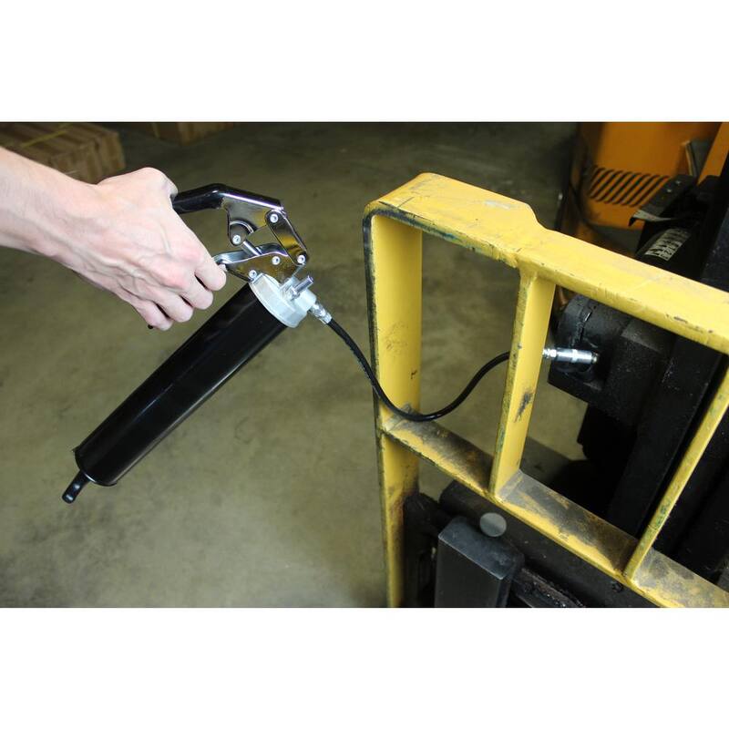 Lumax Heavy-Duty Deluxe Pistol Grease Gun with 18 in. Flex Hose - LX-1152