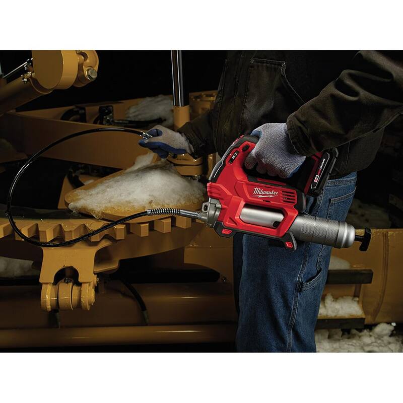 Milwaukee M18 18V Lithium-Ion Cordless Grease Gun 2-Speed (Tool-Only) with (2-Pack) 6.0 Ah Batteries - 2646-20-2646-20-48-11-1862