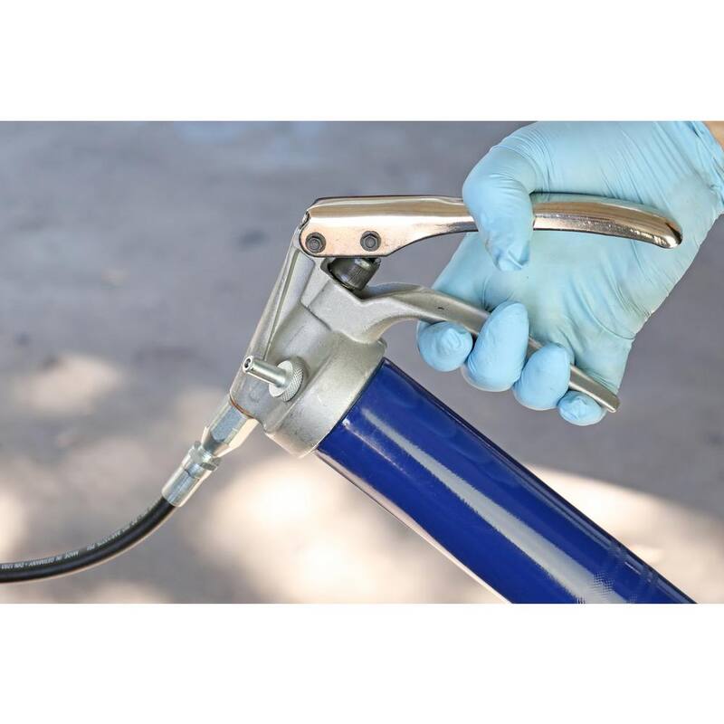 Lincoln Heavy Duty Pistol Grip Grease Gun with Whip Hose and Rigid Pipe - LIN1134