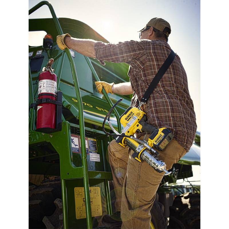 DEWALT 20-Volt Max Cordless Grease Gun (Tool-Only) with Battery Pack, Charger &  Kit Bag - DCB205CKWDCGG571B