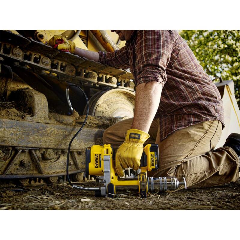DEWALT 20-Volt Max Cordless Grease Gun (Tool-Only) with Battery Pack, Charger &  Kit Bag - DCB205CKWDCGG571B