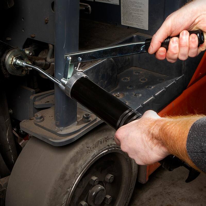 Workforce Pro Heavy-Duty Lever Action Grease Gun - L1355