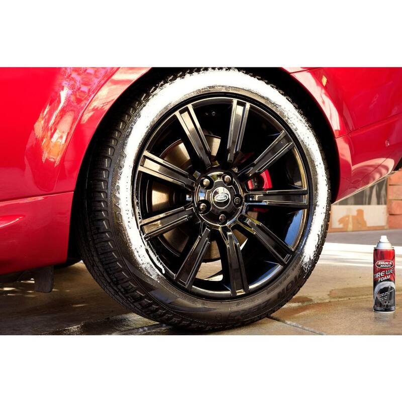 Black Magic 18 oz. Tire Wet Foam - 800002220