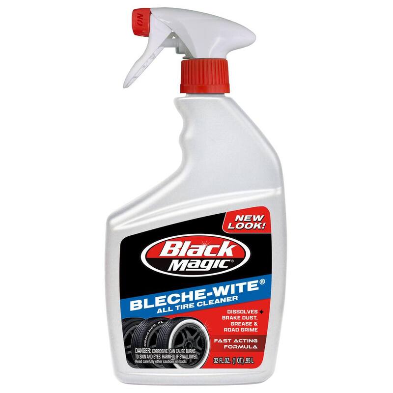 Black Magic 32 oz. Bleche-Wite Tire Cleaner - 120066