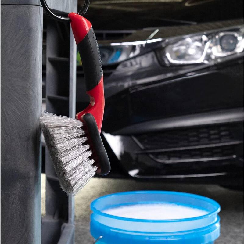 MOTHERS Automotive Car Care Wheel Brush with Scratch-Free Bristles - 155700