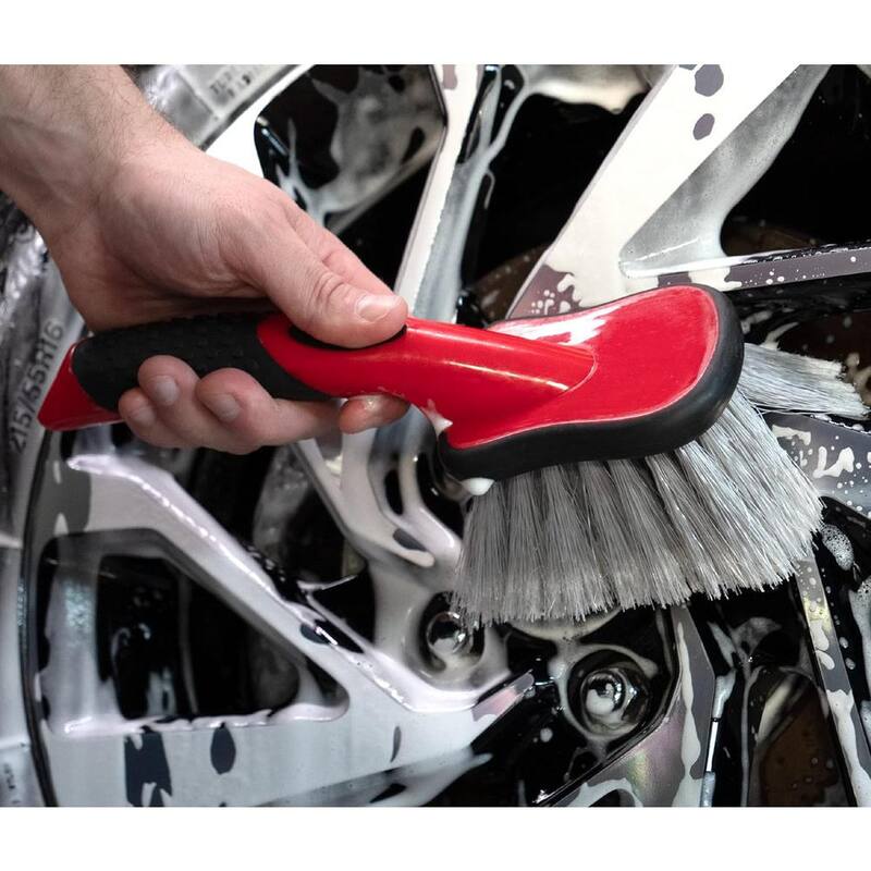 MOTHERS Automotive Car Care Wheel Brush with Scratch-Free Bristles - 155700