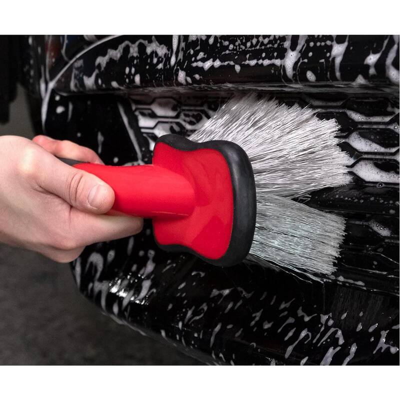 MOTHERS Automotive Car Care Wheel Brush with Scratch-Free Bristles - 155700