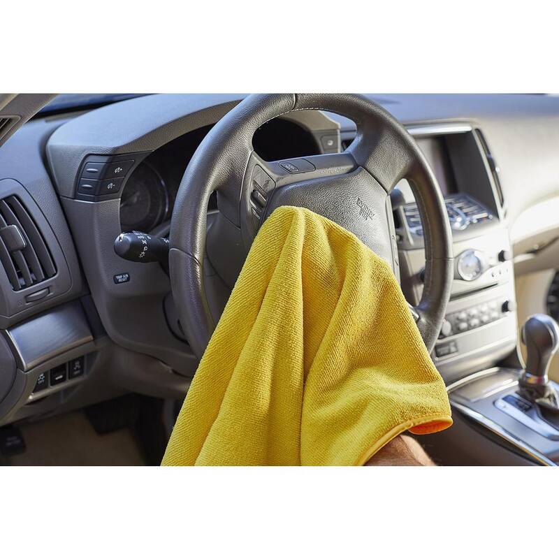 MOTHERS 20 in. x 24 in. Ultra-Soft Car Quick Detailing Towel - 155600