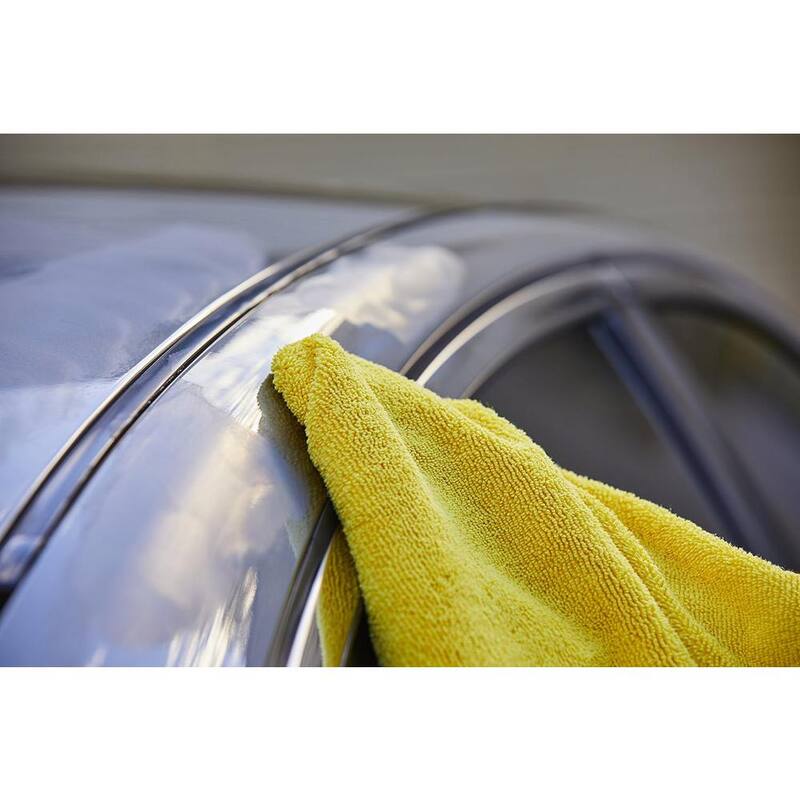 MOTHERS 16 in. x 16 in. Ultra-Soft Car Polishing Cloth - 155200