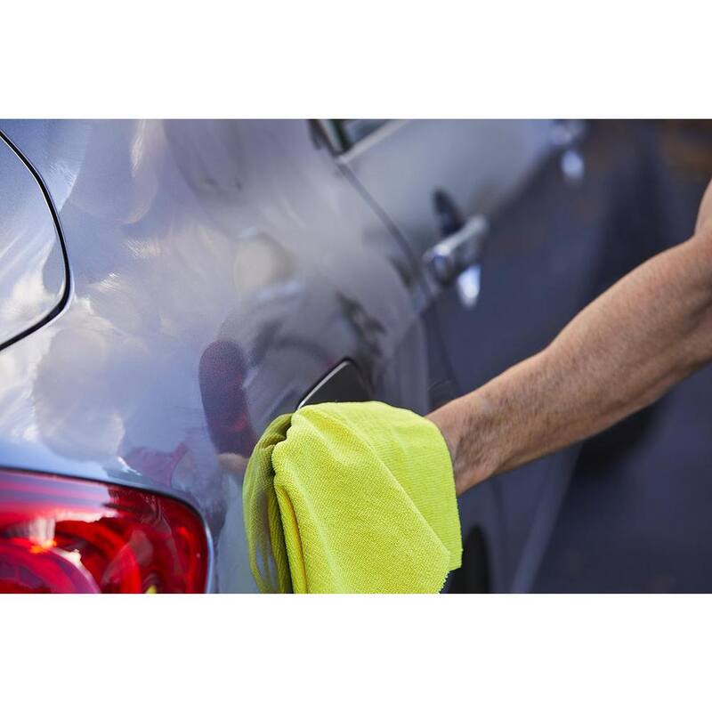 MOTHERS 16 in. x 16 in. Ultra-Soft Car Polishing Cloth - 155200